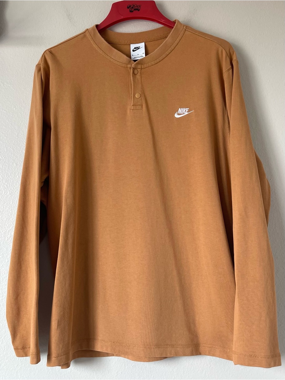 Nike Henley Long-Sleeve Shirt - Two Snap Neckline Caramel - Size XL